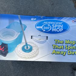 Hurricane 360 spin mop