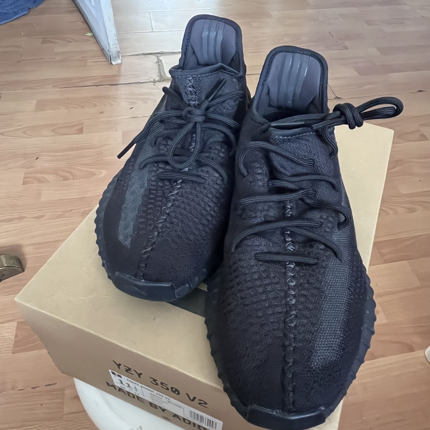 Adidas Yeszy  350 V2 Onyx’s 