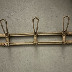 Decorative Hook Rack 