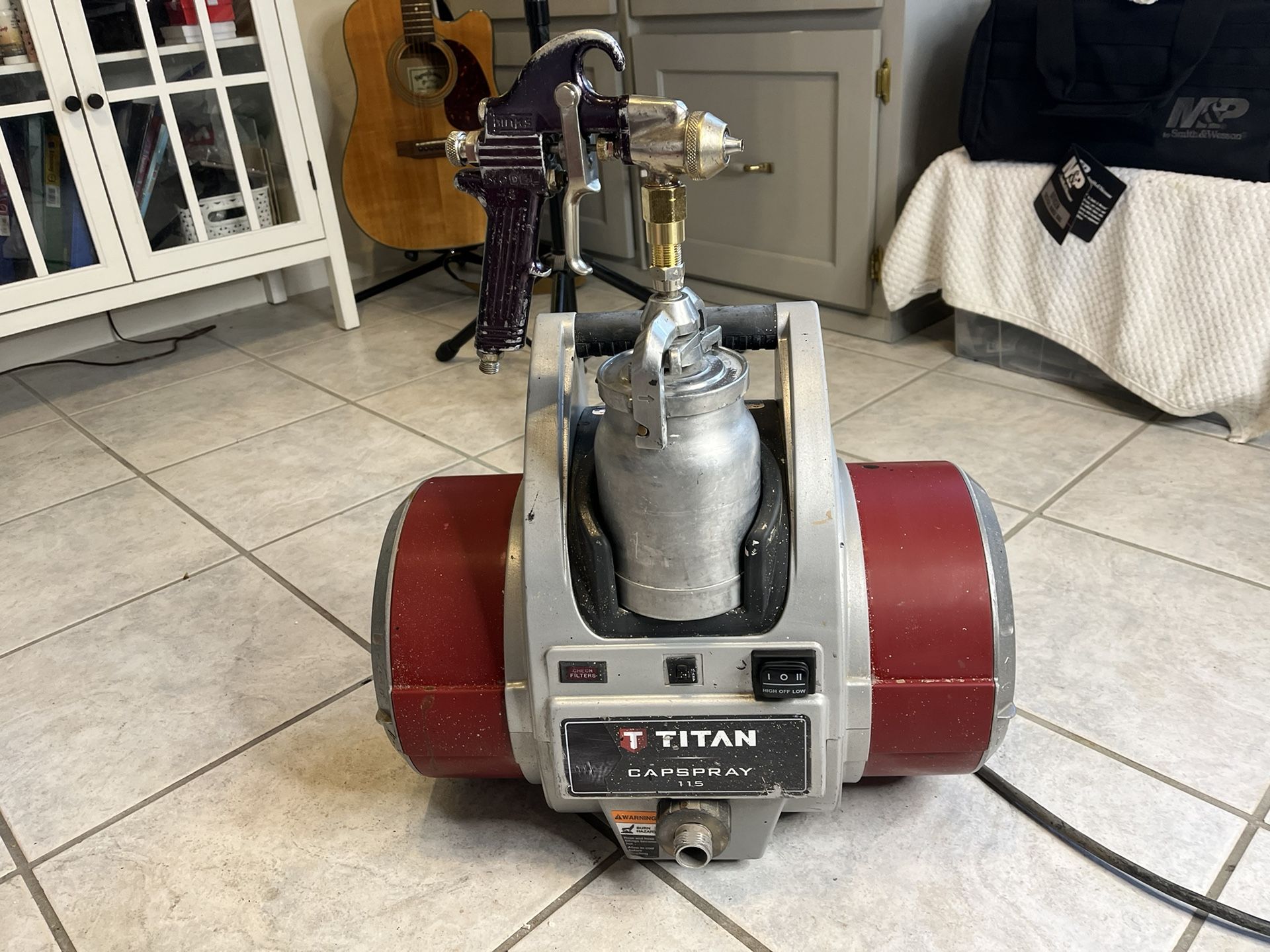 Titan Cap spray 115 6 Stage HVLP Turbine Paint Sprayer.