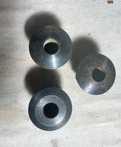 The Shopsmith 1-1/4" table saw blade arbor is a high-quality replacement part for the Mark V Model 500 