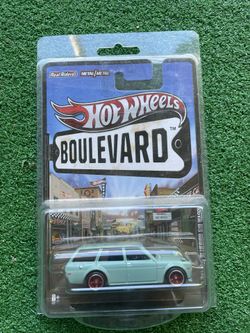 Datsun 510 Wagon Hotwheels Boulevard Diecast