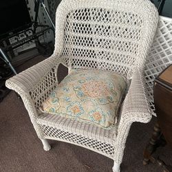 Chairs Pair Patio Vinyl Wicker Weave 