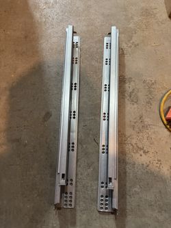 Soft Close Undermount Drawer Glides 