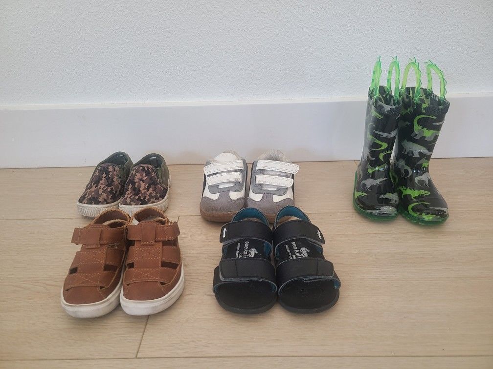 Baby/Toddler Shoes (Size 5)
