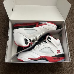 Fire Red 5s Brand New!!! Size 10