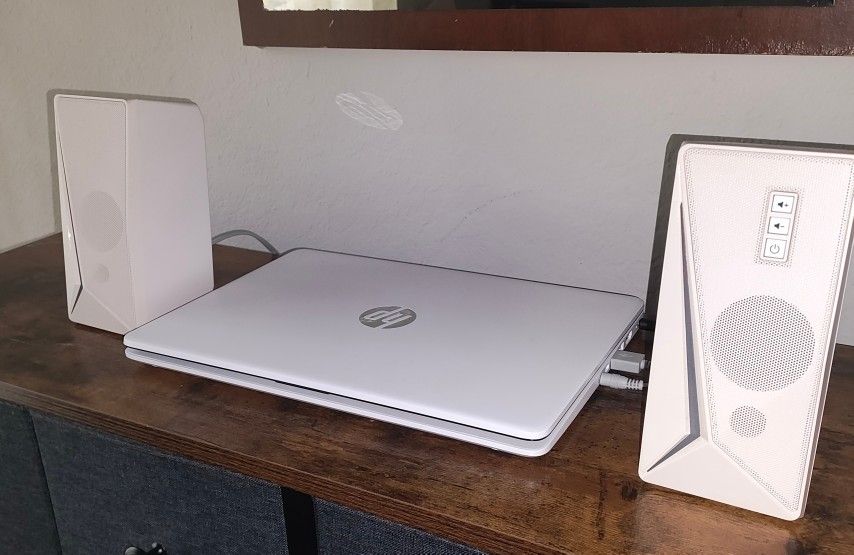 HP Laptop, 14" With Speakers.