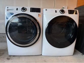GE washer  XL capacity 5.0 Cu.Ft front load washer and 7.4 Cu.Ft dryer set