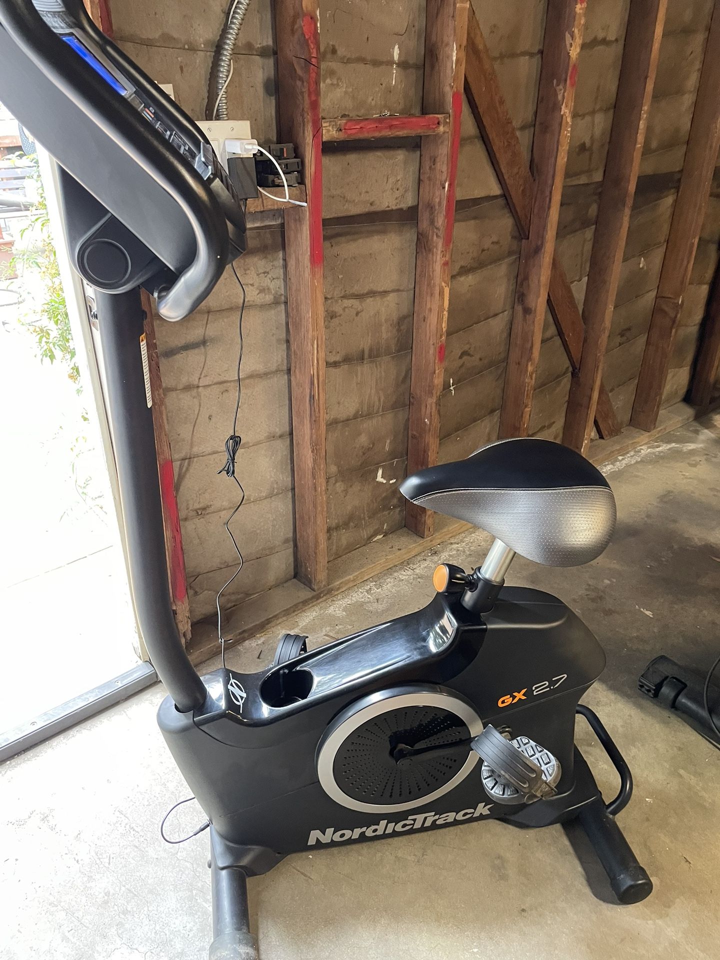 Nordictrack GX2.7 Exer Bike Like New Condition for Sale in Los Angeles CA OfferUp