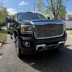 2015 GMC Denali 3500HD Duramax