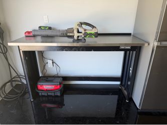 Craftsman work bench