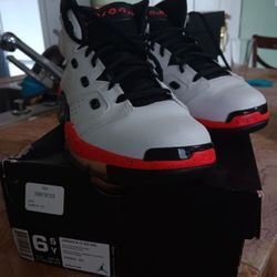 Jordan's Size 6.5y