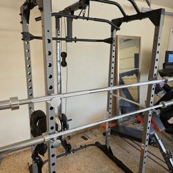Power Rack Olymipic Equipment With Lots Free Weights