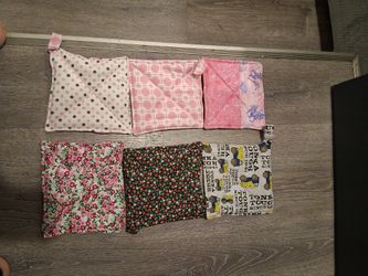 HAND MADE POT HOLDERS