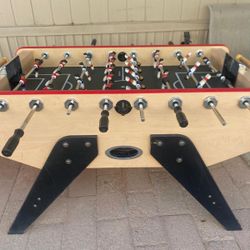 Harvard Deluxe Soccer Table 