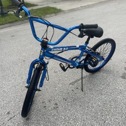 Like New krome 2.0 kids bike 