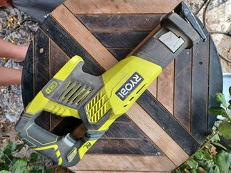 Ryobi Saw