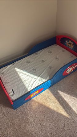 Toddler bed