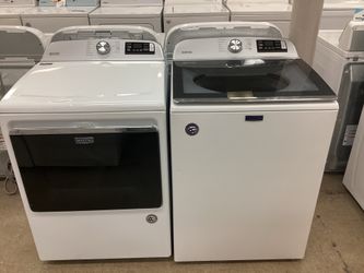 Maytag Top Load Washer and Electric Dryer Set