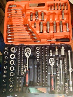 216 piece mechanic tool set metric