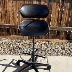 Task Chair