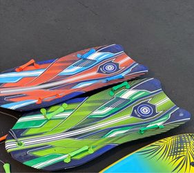 Snow sleds