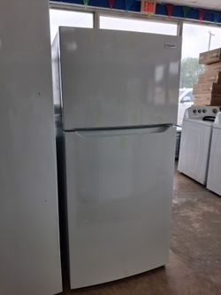 REFRIGERADOR FRIGIDAIRE ....INC WARRANTY