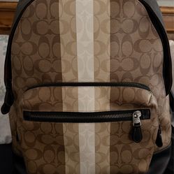✨ Coach Signature Stripe Backpack – Brand New ✨