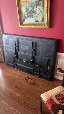 80INCH TELEVISION