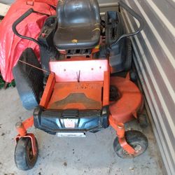 46 Inch Cut....... Husqvarna  Ztr