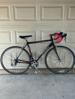 Trek 56cm Alpha 1.2 road bike no issues ready to ride