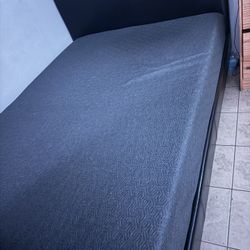 Bed With Mattress 