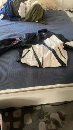 Motorcycle jacket