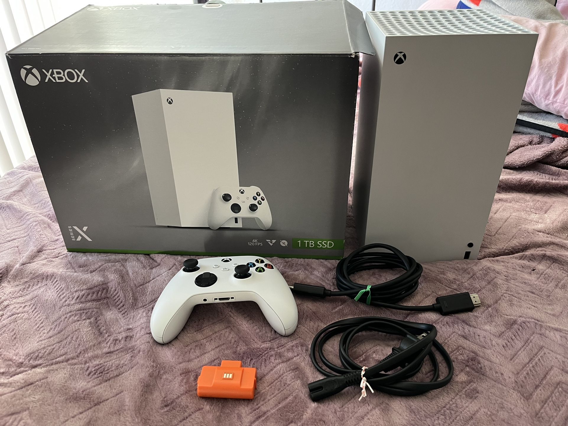 Xbox Series X Digital 1TB Like New With Rechargeable Battery Pack