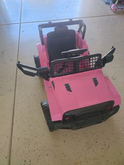 Gymax 12V Kids Ride On Truck Car Electric Vehicle Remote w/ Sound & Light Pink