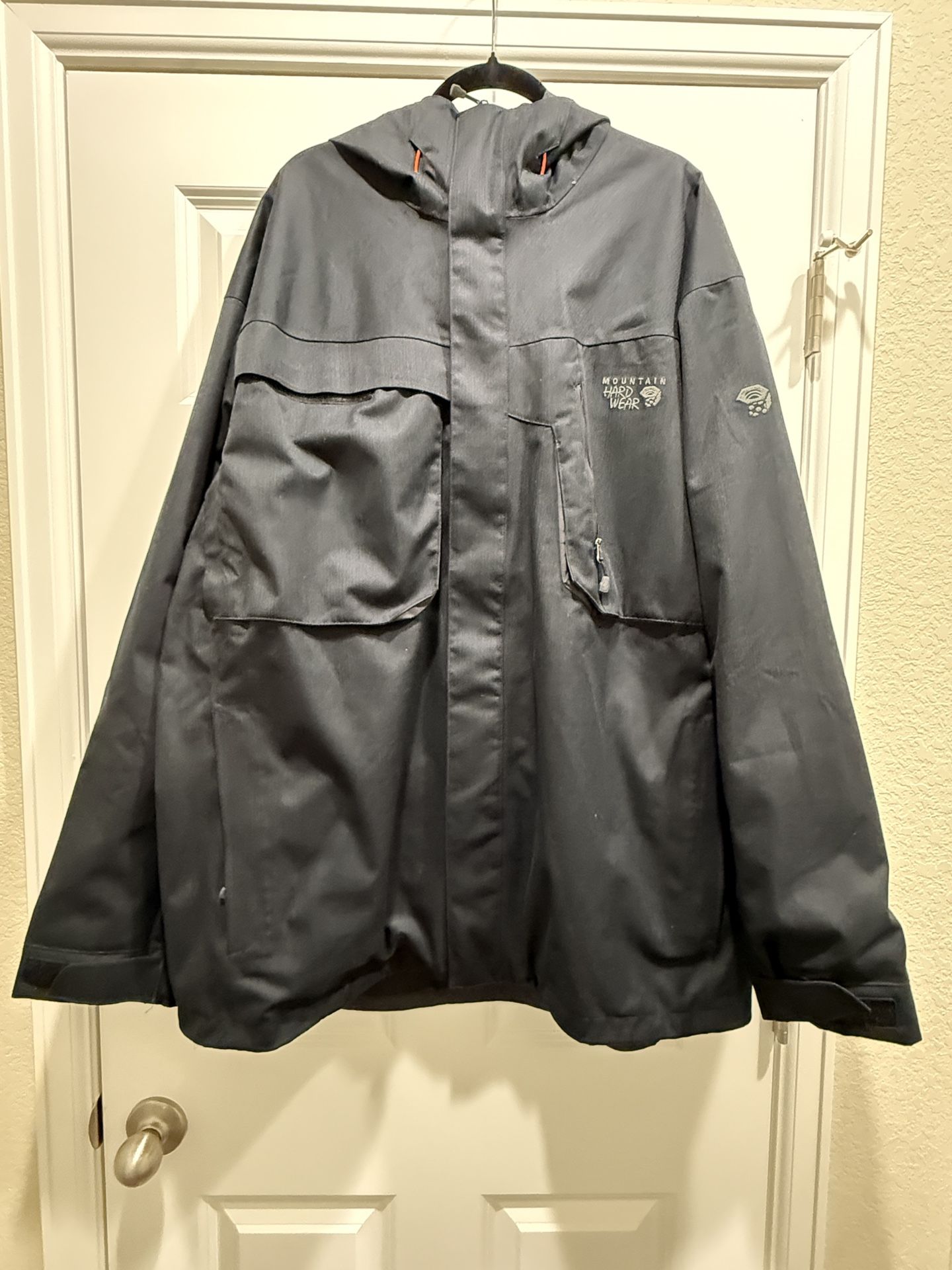 SKI JACKET Men’s XL MOUNTAIN HARDWEAR Winter Snowboard Snow Shell DryQ