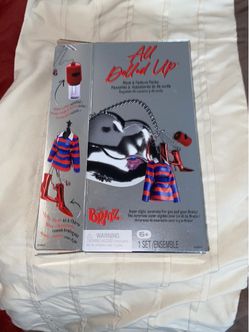 Bratz All Dolled Up Shoe & Fashion Pack - Sailor Outfit