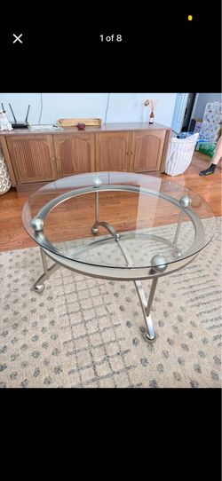 Round glass chrome coffee table