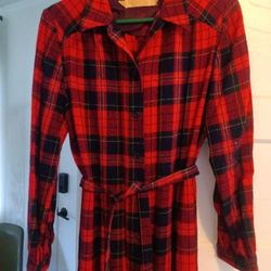 Pendleton Women Large Robe.  Red/Blue