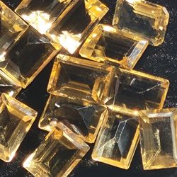 1pcs. [1ctw] Natural Baguette Cut Citrine Crystal Gemstone 