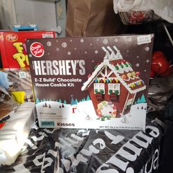 Hershey's https://offerup.com/redirect/?o=RS5aLmJ1aWxk Chocolate House Kit