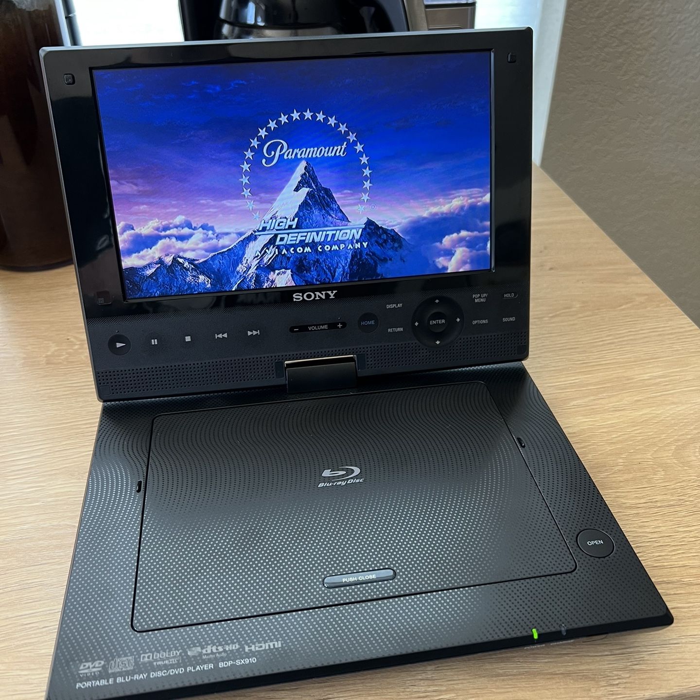 Sony Portable Blu-Ray Player BDP-SX910 Excellent Condition With 