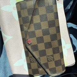 Authentic Wallet 