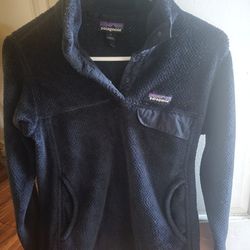 Patagonia Blue Sweater..small 