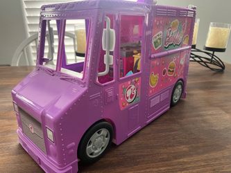Barbies and Barbie Fresh 'n Fun Food Truck Playset