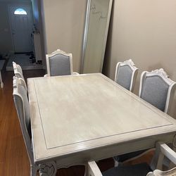 Dining table and 6 chairs