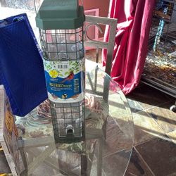 Bird Feeder.