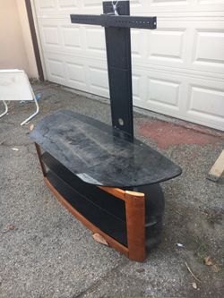 Need gone ASAP: Tv stand glass