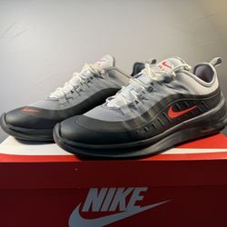 NIKE AIR MAX AXIS WOLF GREY/TOTAL CRIMSON
