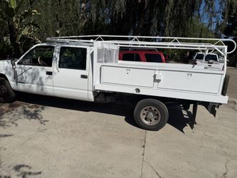 Utility truck 3500